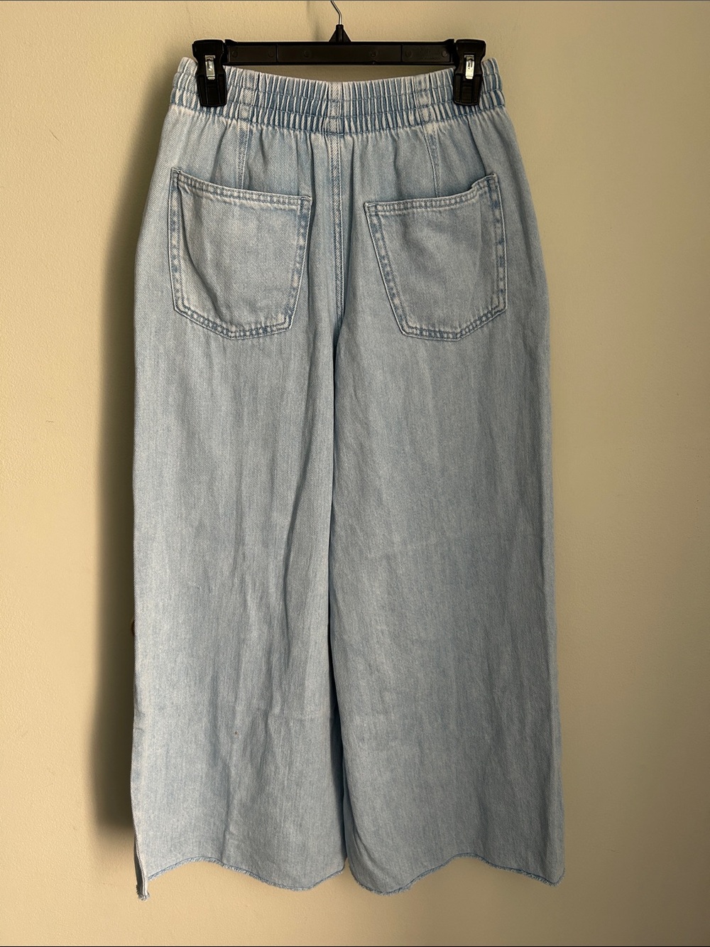 Universal Thread Light Blue Wide-Leg Drawstring Jeans - Picture 2 of 7